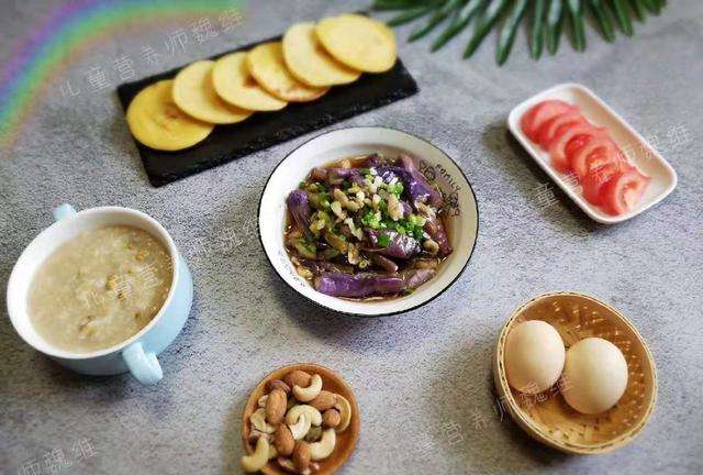 70套儿童营养早餐搭配范例，适合3~18岁孩子早餐